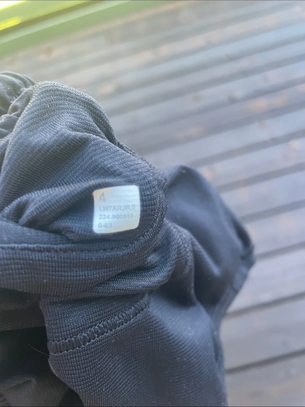 lululemon athletica *built liner